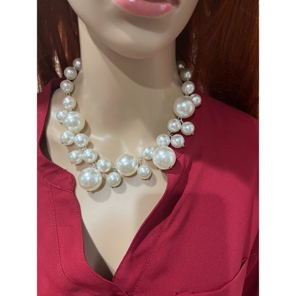 Big White pearl choker , white bead , chunky big white pearl off white shiny - Picture 9 of 9